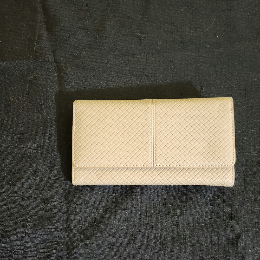 Safe Keeper Beige Women's Wallet